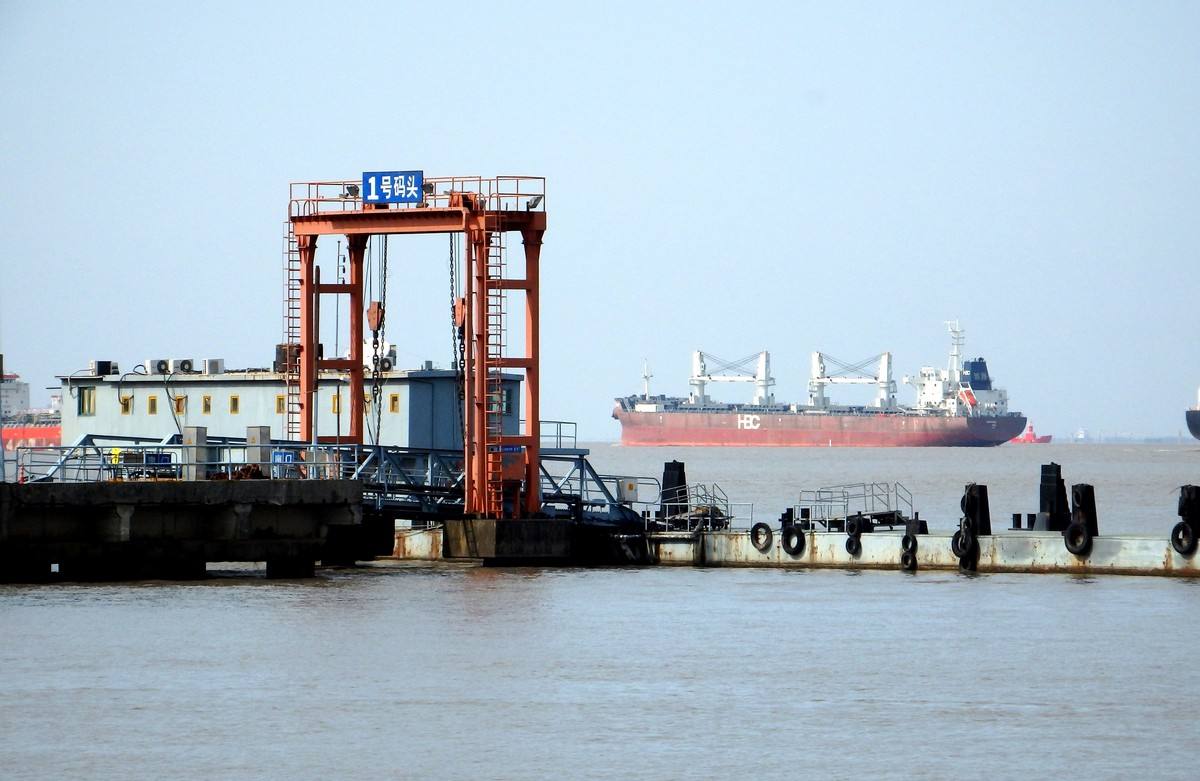 上海吳淞港口報關(guān)公司