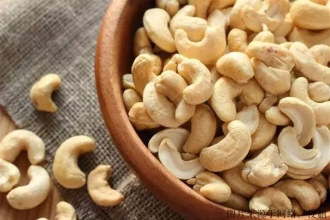 進口堅果該怎么進行清關？越南腰果進口報關的費用