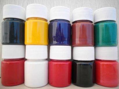 化妝品半成品進(jìn)口報(bào)關(guān)和化妝品成品報(bào)關(guān)有什么區(qū)別?